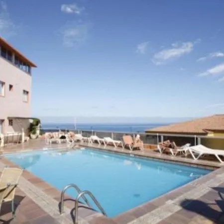 Monopol Hotel 3*