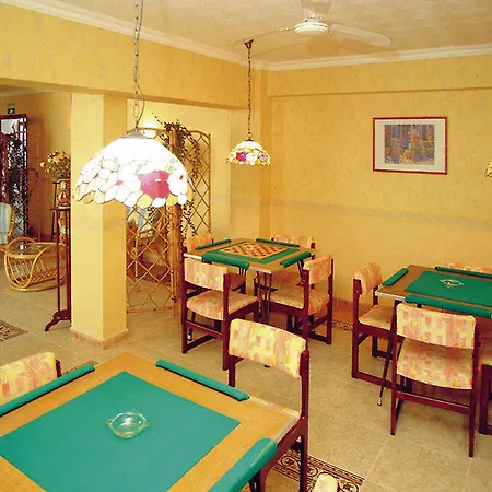 Monopol Hotell 3*