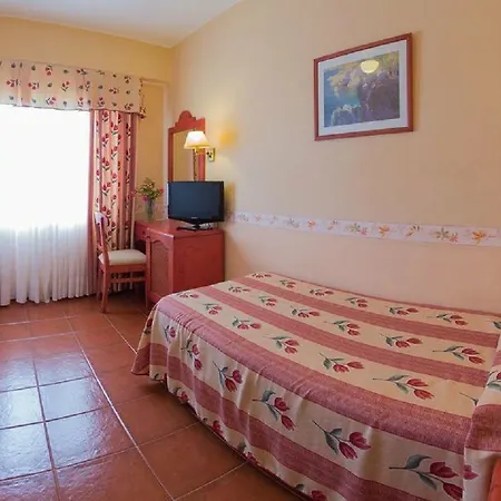 Monopol Hotell