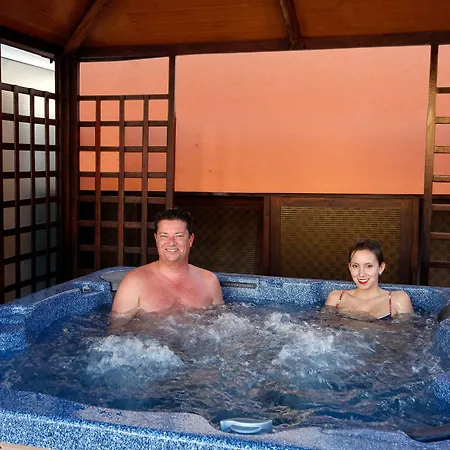 مونوبول فندق